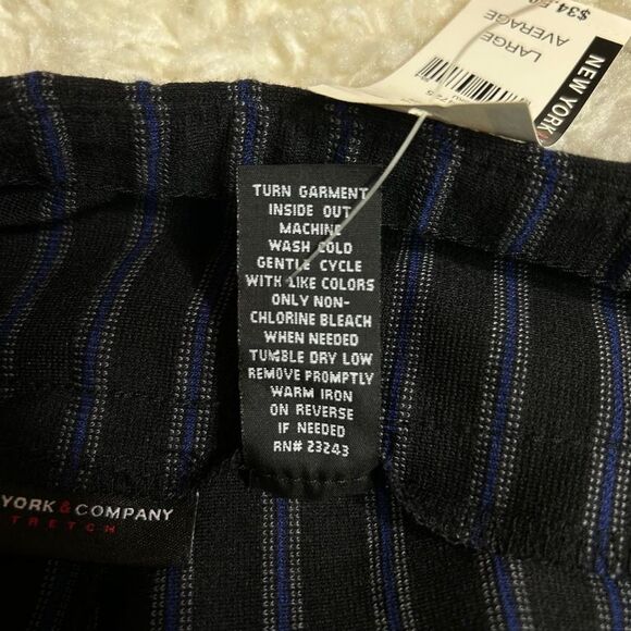 New York & Company Black and Blue Striped flare Pants - Picture 5 of 12
